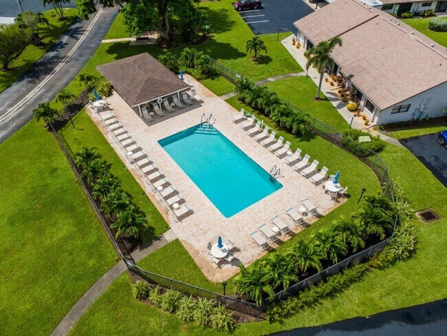 Building Photo - 11861 Caraway Ln