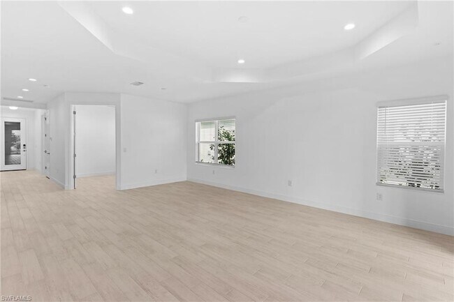 Building Photo - 4580 Skysail Dr