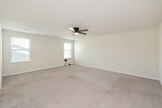 Building Photo - 15621 Briar Forest Dr