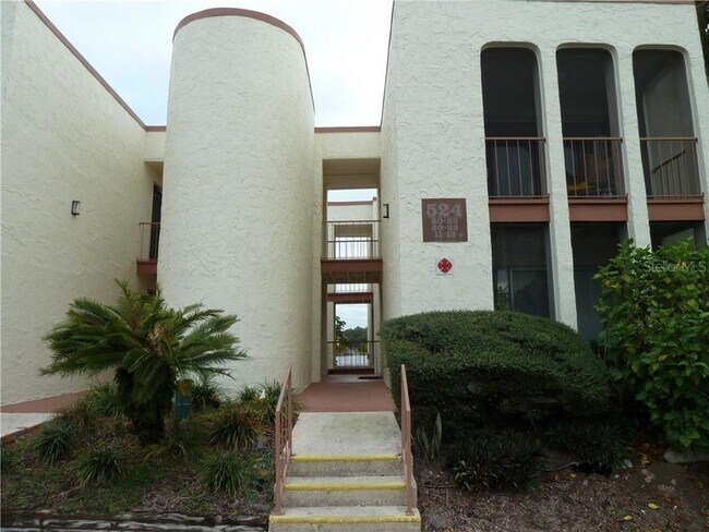 Building Photo - 524 Orange Dr