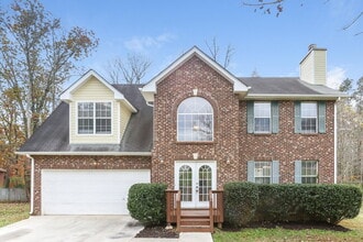 Building Photo - 5442 Beaver Lake Dr SW