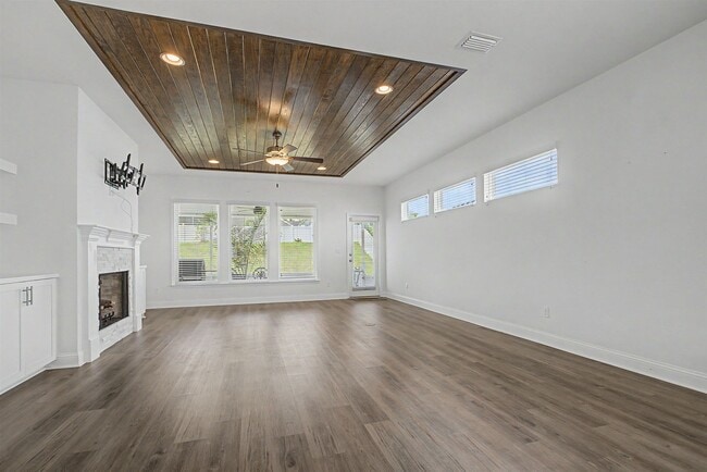 Building Photo - 2508 Mount Vernon Ln