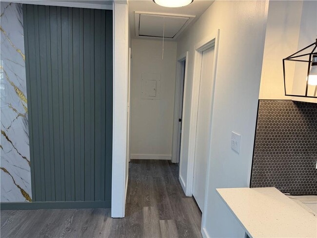 Building Photo - 1772 Martin Pl