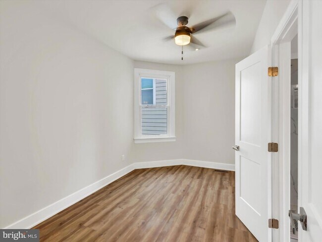 Building Photo - 4210 4th St NW
