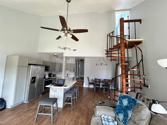 Building Photo - 30 Harbour Ln