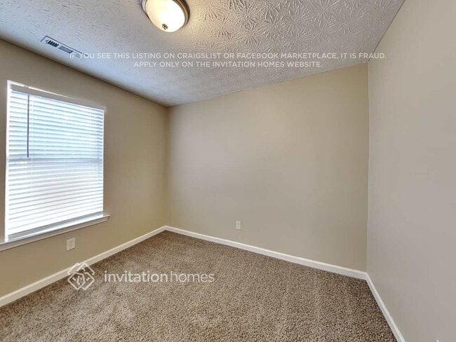 Building Photo - 30 Sable Cir