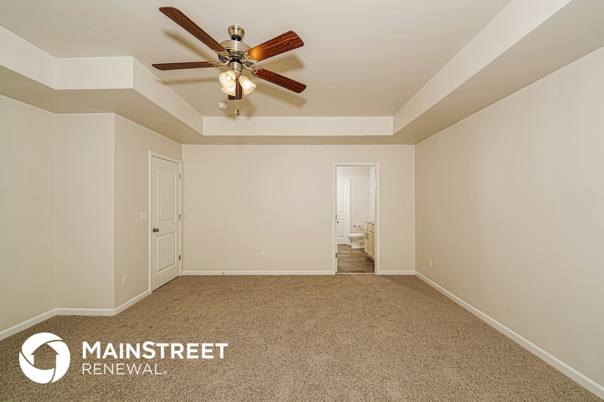 Building Photo - 180 Belmont Way