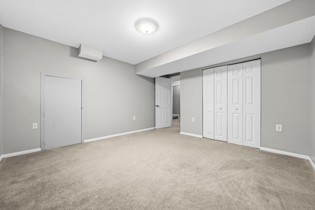 Building Photo - 10058 Chestnut Wood Ln