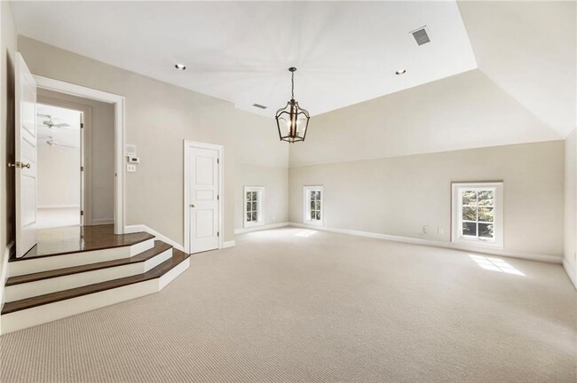 Building Photo - 2485 W Wesley Rd NW