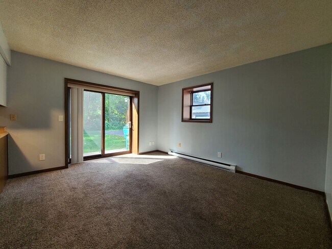 Building Photo - 7810 Stevensville-Baroda Rd