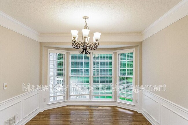 Building Photo - 105 Woodshire Ln