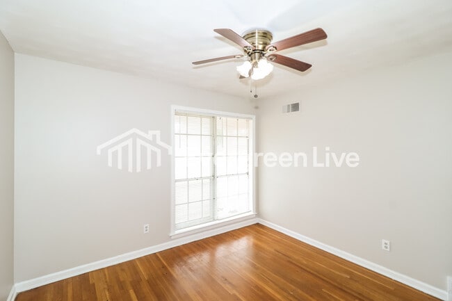 Building Photo - 5013 Knight Arnold Rd