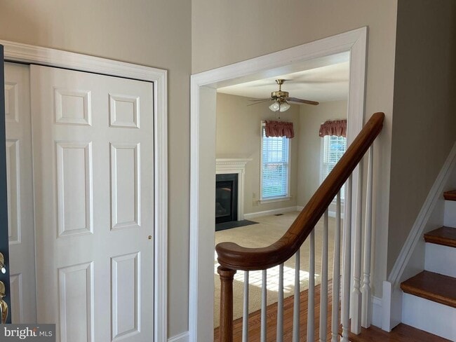 Building Photo - 480 Braceland Dr
