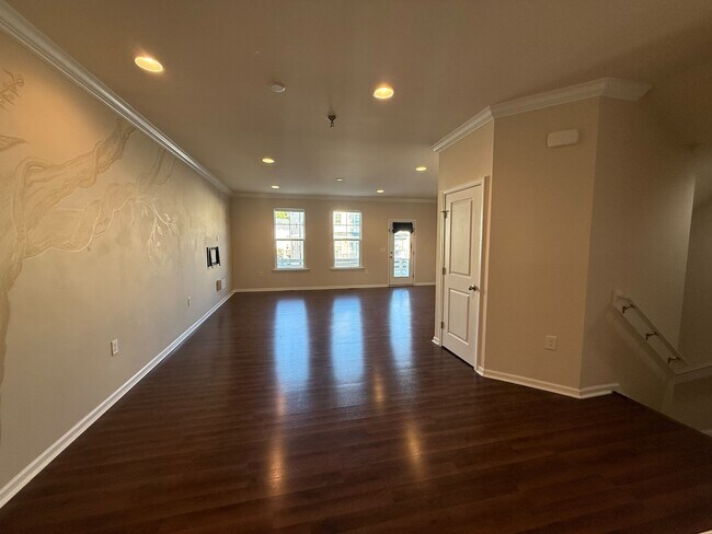 Building Photo - 2246 Red Knot Ln