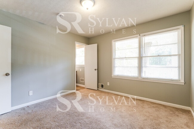 Building Photo - Coming HOME never felt so good!