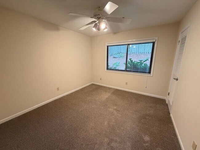 Building Photo - Beautiful Ranch Home in East Cobb's Indian Hills Subdivision!