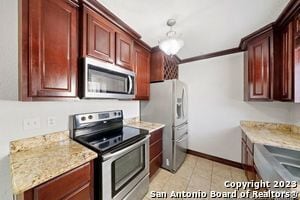 Building Photo - 9032 Spanish Cove