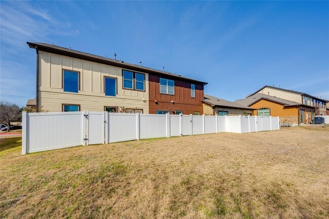 Building Photo - 11137 Bright Leaf Terrace