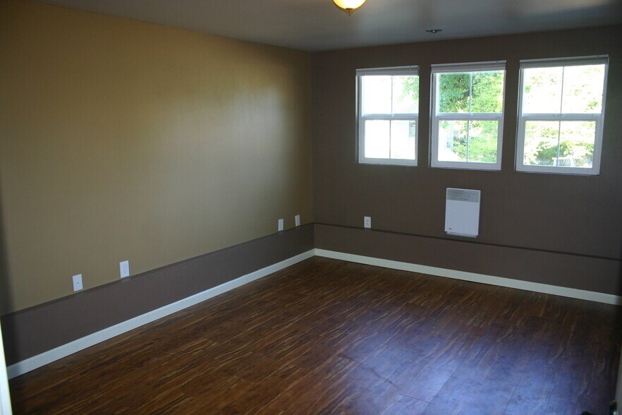 Building Photo - 5011 Black Lake Blvd SW