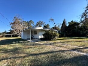 Building Photo - 2751 SW STATE ROAD 47
