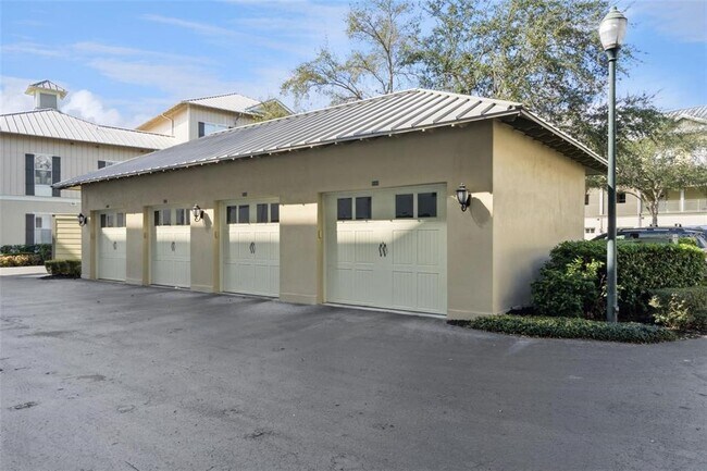 Building Photo - 600 Mulberry Ave