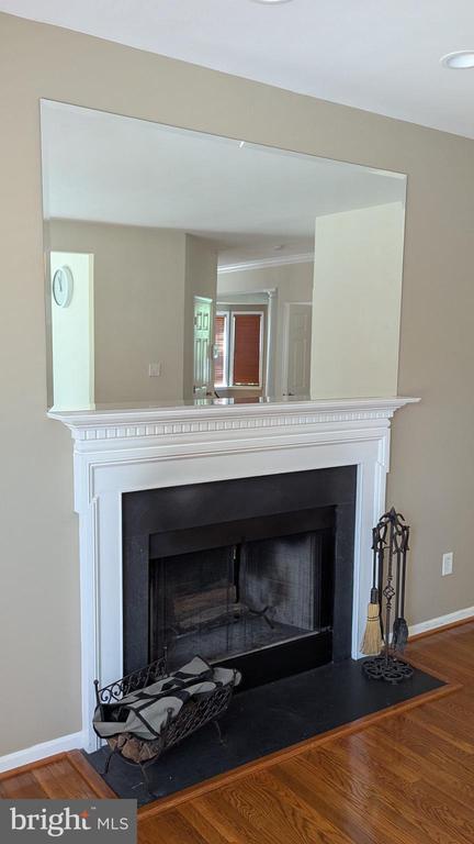 Building Photo - 12405 Willow Falls Dr