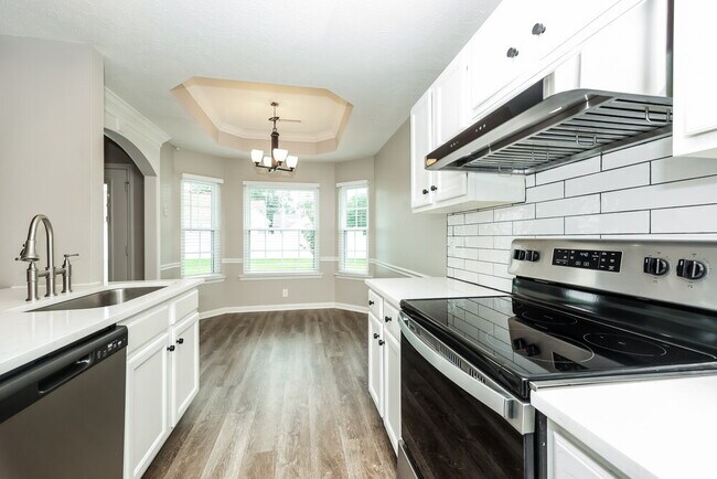 Building Photo - 4256 Birch Dr
