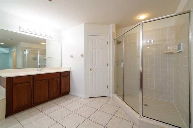 Building Photo - 4396 Conroy Club Dr