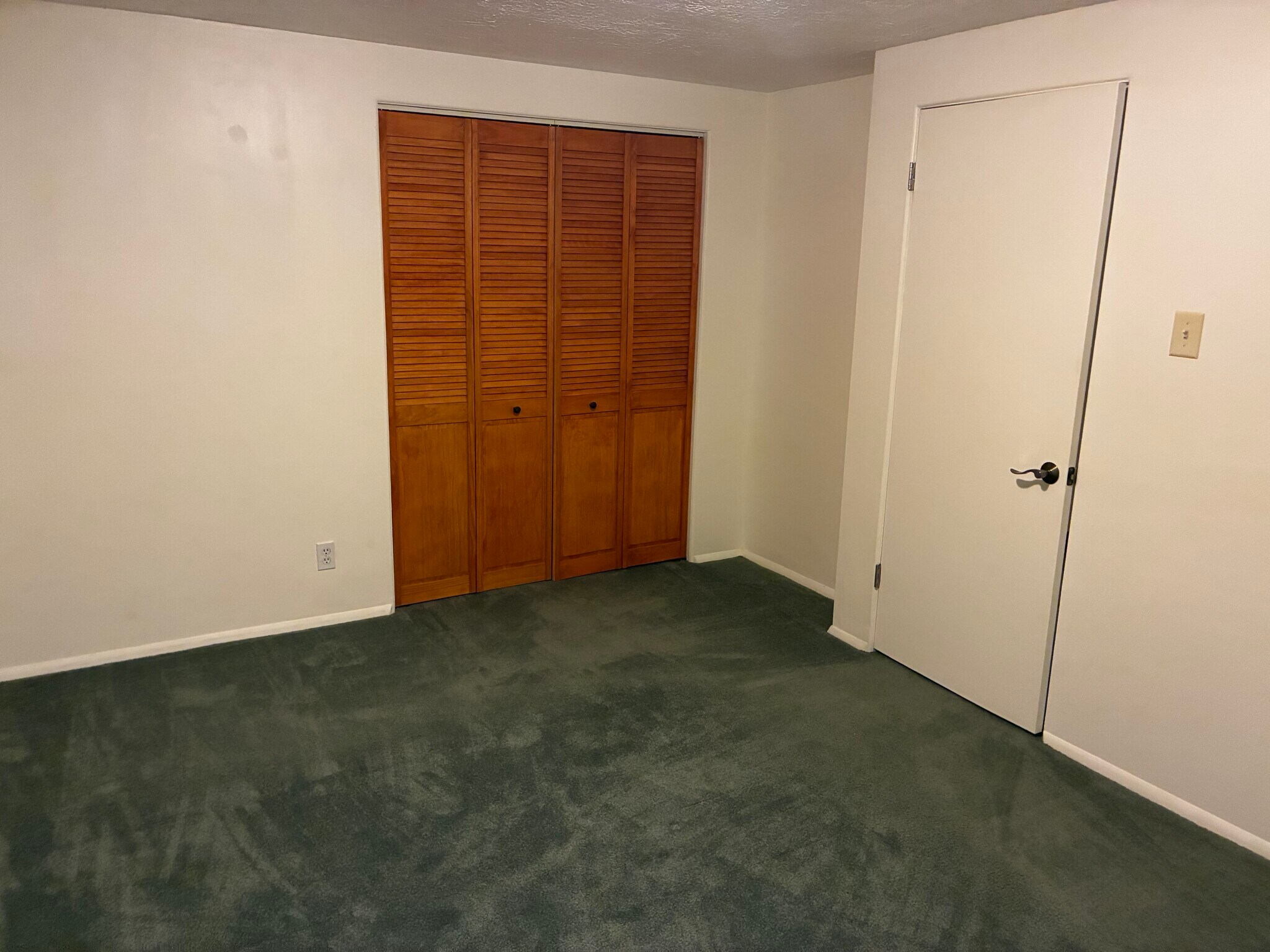 Master bedroom closet - 4220 S Lynne Ln