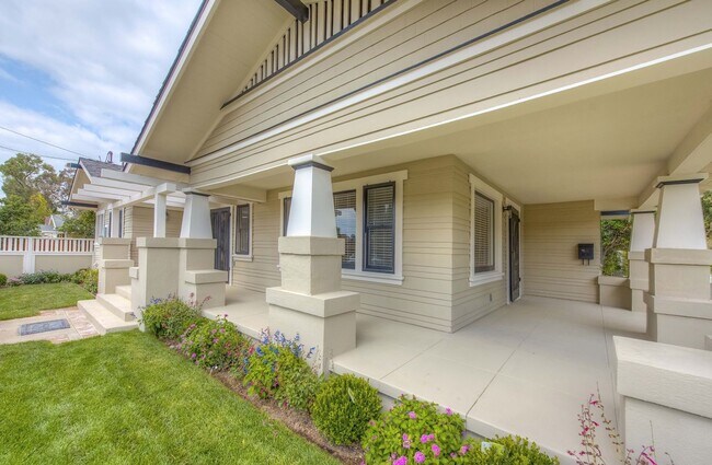 Building Photo - 306 N Shaffer St