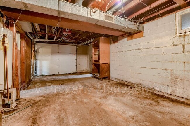 Building Photo - 429 NE 87th St