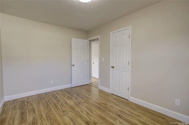 Building Photo - 207 Catherine Ave