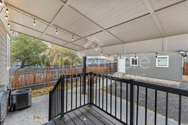 Building Photo - Bright, Charming Home with Modern Features and Exceptional Indoor–Outdoor Space Kendall Yards
