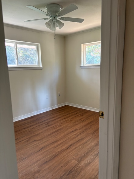 Building Photo - 90 Independence Dr