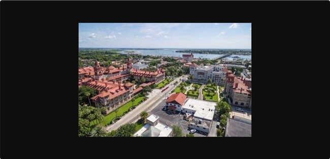 Building Photo - 210 Sixteenth St