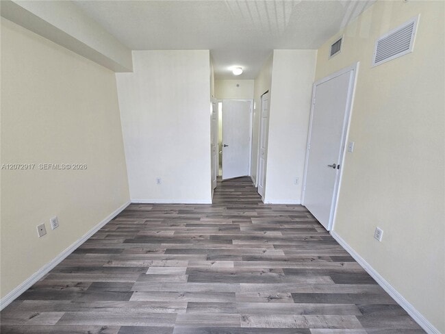Building Photo - 11060 SW 196th St
