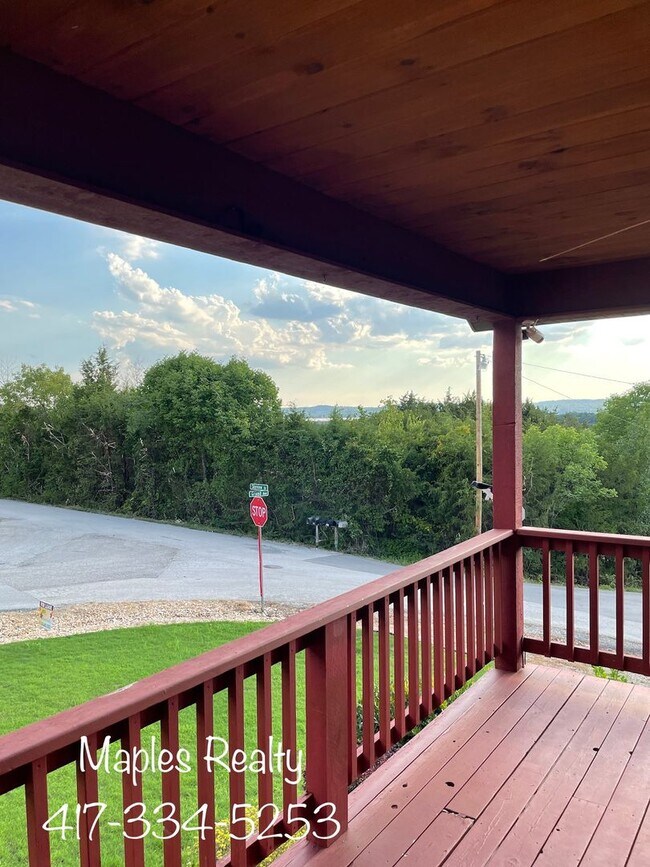 Building Photo - VERY NICE 3 bedroom home in Branson, MO fo...