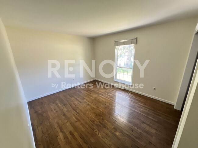Building Photo - 7274 S Chase Way