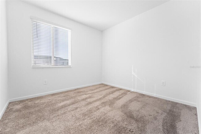 Building Photo - 109 Bogey Dr