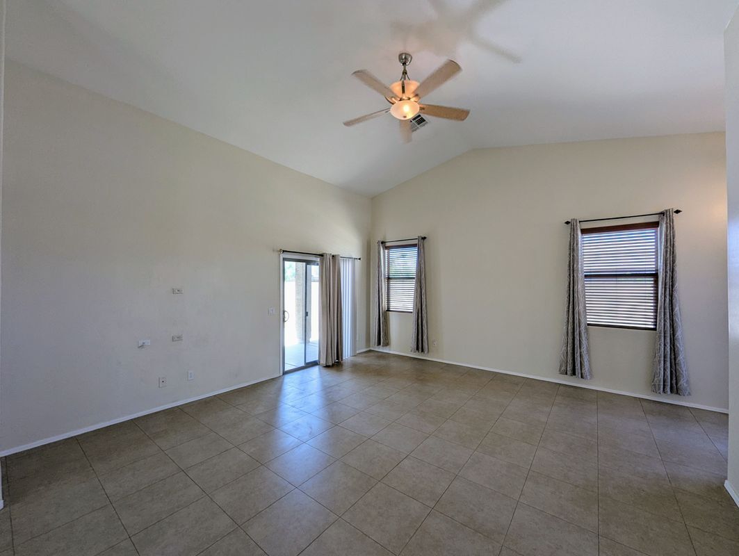 Building Photo - 3731 W St Kateri Dr
