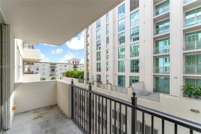 Building Photo - 4100 Salzedo St