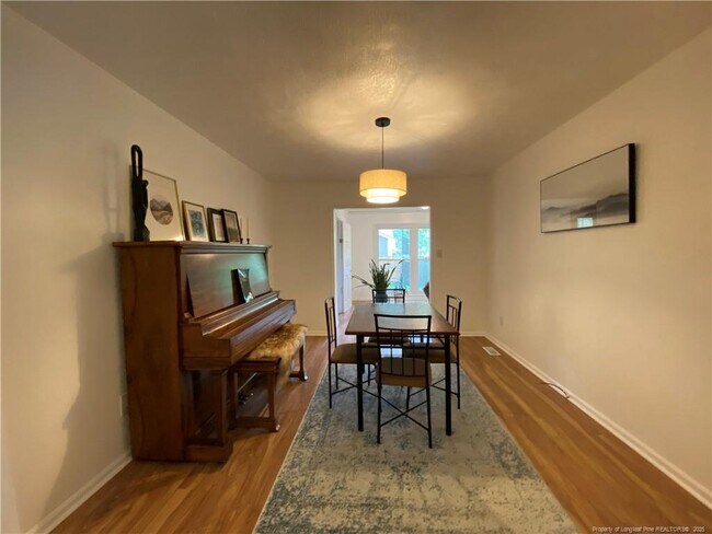 Building Photo - 7203 Bailey Ct