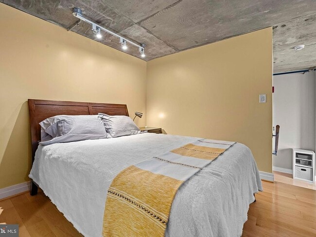 Building Photo - 301 Massachusetts Ave NW