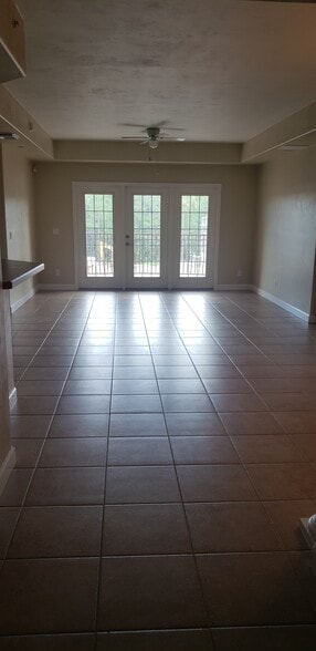 Building Photo - 424 Luna Bella Ln