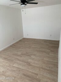 Building Photo - 1759 W Hadley St