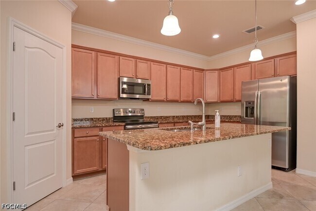 Building Photo - 10973 Cherry Laurel Dr