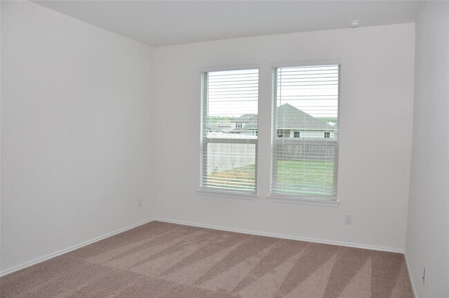Building Photo - 204 Coastal Wy