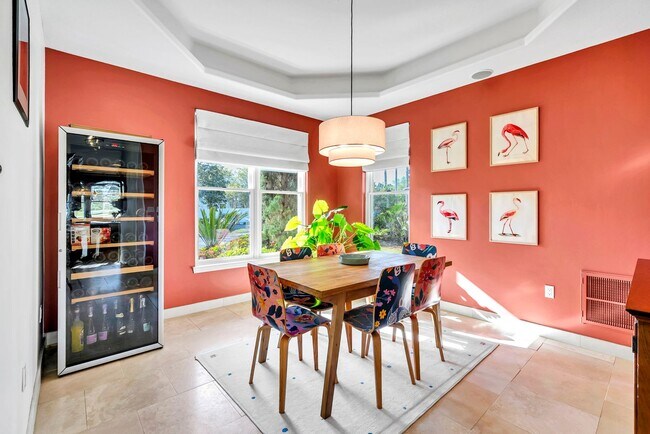 Building Photo - 1393 Sunset Beach Dr