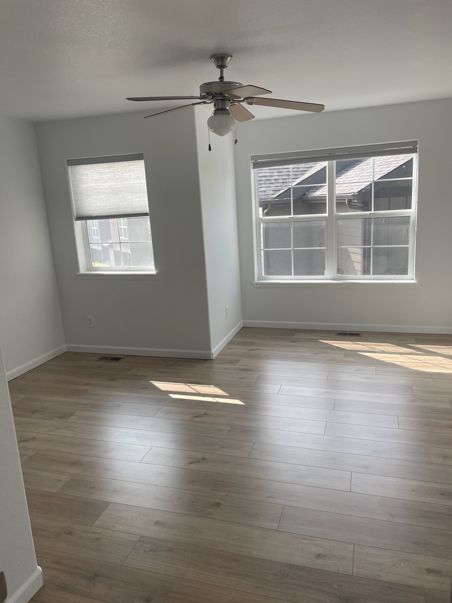 Building Photo - 1109 Trask Heights