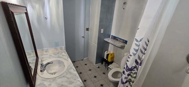 Building Photo - owner financing available